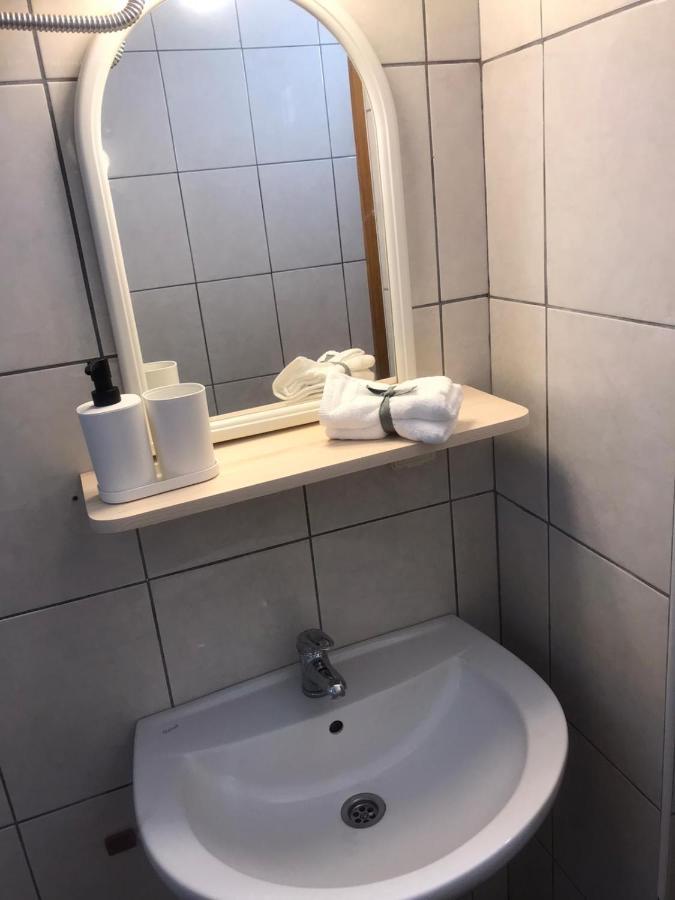 בלגרד Cosy Rooftop Studio With Balcony מראה חיצוני תמונה